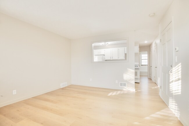 4620 Davenport St, Unit 3 in Omaha, NE - Building Photo - Building Photo