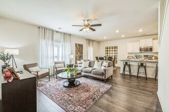 5636 Timber Leaf Lp in Bessemer, AL - Building Photo - Building Photo