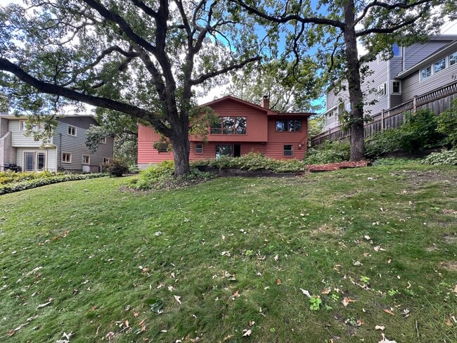 4007 Grimes Ave S in Minneapolis, MN - Building Photo - Building Photo