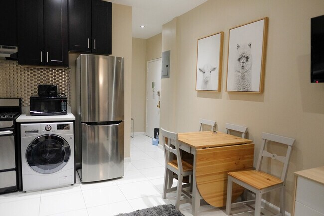 5 W 101st St, Unit ID1032018P in New York, NY - Building Photo - Building Photo