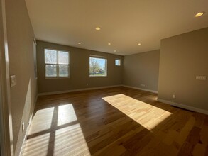 727 Grandview Meadows Dr in Longmont, CO - Building Photo - Building Photo