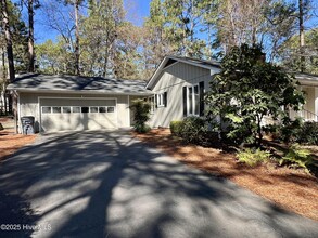 376 Grove Rd in Southern Pines, NC - Building Photo - Building Photo