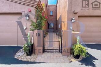 7200 E Ridgeview Pl in Carefree, AZ - Building Photo - Building Photo