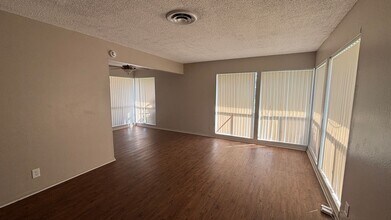 41672 Marine Dr-Unit -41672 in Hemet, CA - Building Photo - Building Photo