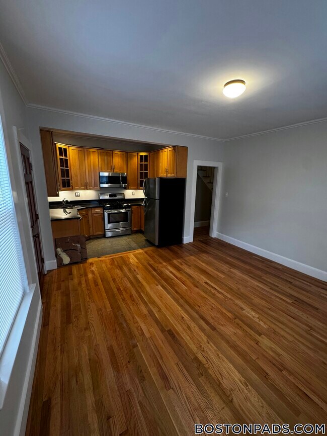 22-24 Eastburn St. in Boston, MA - Foto de edificio - Building Photo