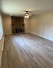 2013 Howells Ln in Tannersville, PA - Building Photo - Building Photo