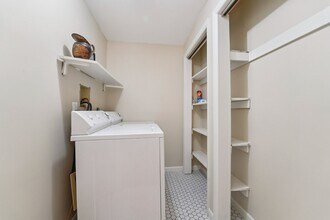 730 S Wolfe St in Baltimore, MD - Building Photo - Building Photo