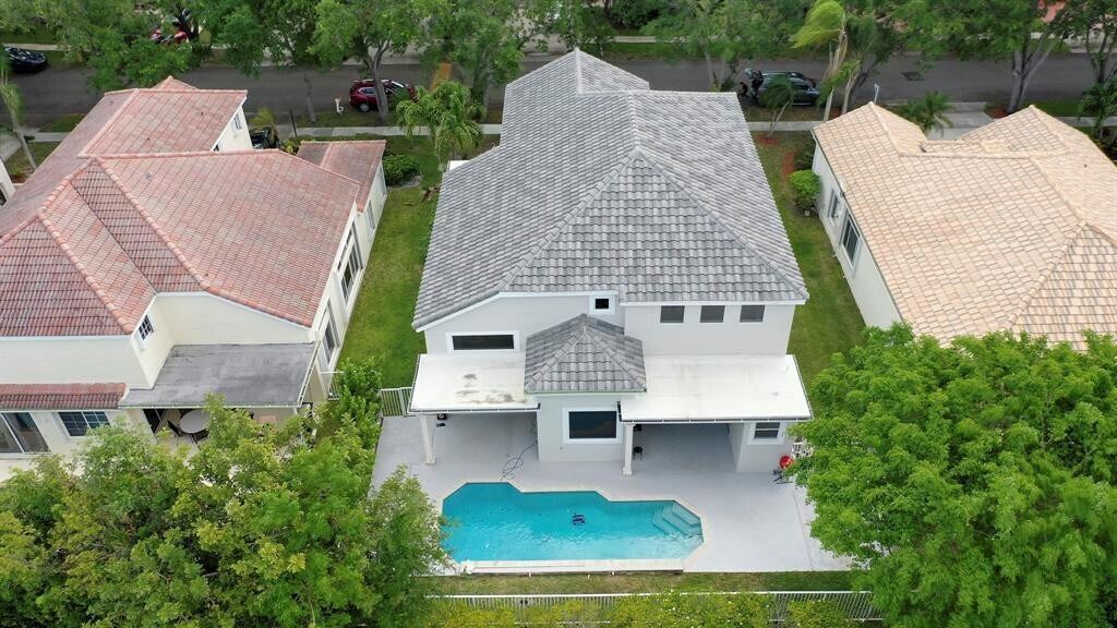 4080 Lansing Ave in Hollywood, FL - Building Photo