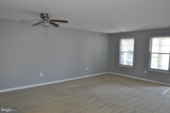 1111 Jousting Way in Mount Airy, MD - Building Photo - Building Photo
