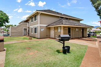 Hibiscus Hill Apartments in Waipahu, HI - Building Photo - Building Photo