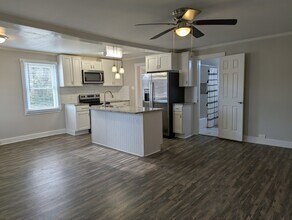 427 Mildred Ave in Salisbury, NC - Building Photo - Building Photo