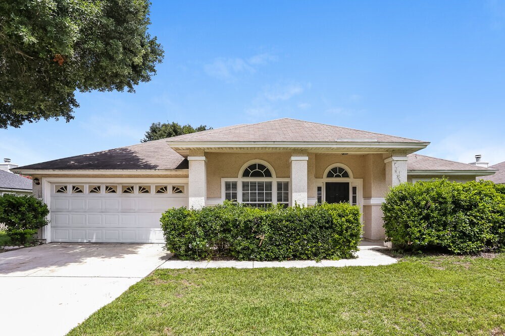 14011 Crestwick Dr W in Jacksonville, FL - Building Photo