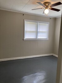 220-2-B 1/2 N Wright St photo'