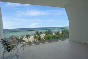 16901 Collins Ave, Unit # 602 in Sunny Isles Beach, FL - Building Photo