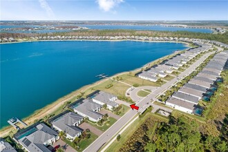 13974 Blue Bay Cir in Ft. Myers, FL - Foto de edificio - Building Photo