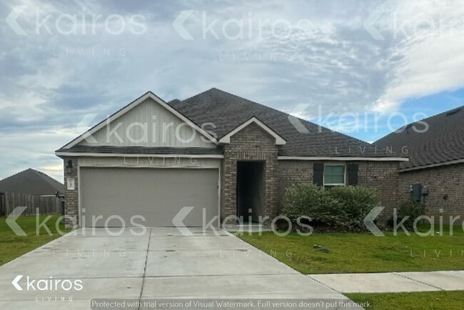 property at 413 Mango Dr