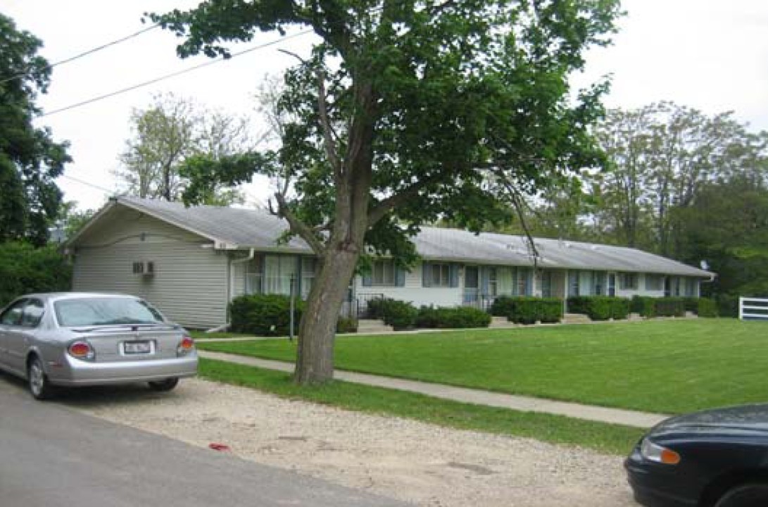 52-60 Elm St in Carpentersville, IL - Foto de edificio