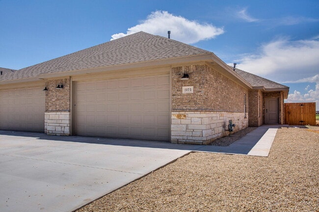 1505 Avenue O in Shallowater, TX - Foto de edificio - Building Photo