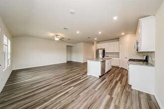 6117 Pathfinder Trail in Fort Worth, TX - Building Photo - Building Photo