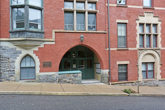 Brighton Court in Bethlehem, PA - Foto de edificio - Building Photo