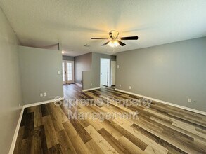 5021 Burlington Ave N in St. Petersburg, FL - Building Photo - Building Photo