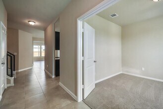 621 Carly Ann Ln in Leander, TX - Building Photo - Building Photo