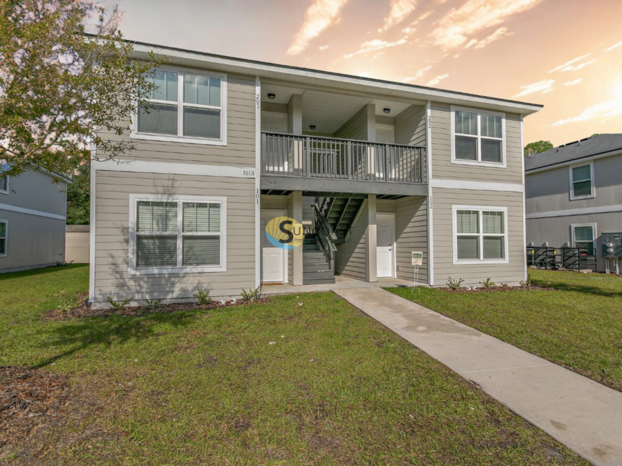 7655 Mailes Ct in Jacksonville, FL - Building Photo