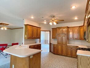 1313 SW 121st St in Oklahoma City, OK - Building Photo - Building Photo