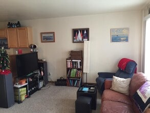 4011 Quebec St in Ames, IA - Foto de edificio - Building Photo