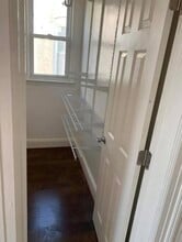 385 Woodlawn Ave in Jersey City, NJ - Building Photo - Building Photo