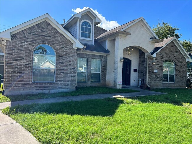 property at 13354 Knollcrest St
