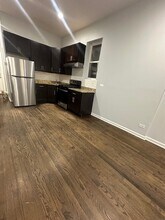 2829 W Polk St in Chicago, IL - Building Photo - Building Photo