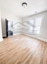 12 Wentz Ave in Shelby, OH - Building Photo - Building Photo