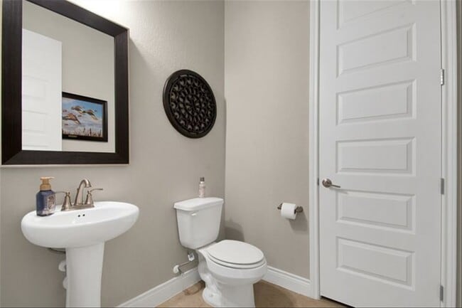 property at 421 Chinkapin Trail