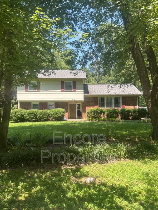 814 Pamlico Dr