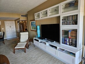 404 S Beach St, Unit 1002 in Daytona Beach, FL - Building Photo - Building Photo