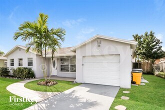 8800 SW 10th St in Boca Raton, FL - Building Photo - Building Photo