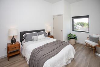 Benaiah on Broadway in Rochester, MN - Building Photo - Interior Photo
