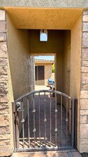 4941 S White Pl in Chandler, AZ - Foto de edificio - Building Photo