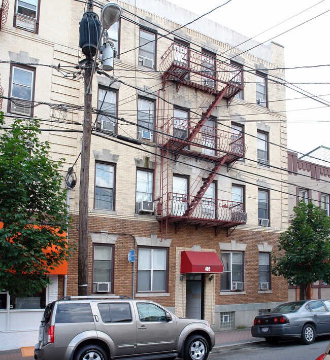 405 59th St in West New York, NJ - Building Photo - Building Photo