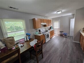 272 Signal Rock Dr in North Kingstown, RI - Building Photo - Building Photo