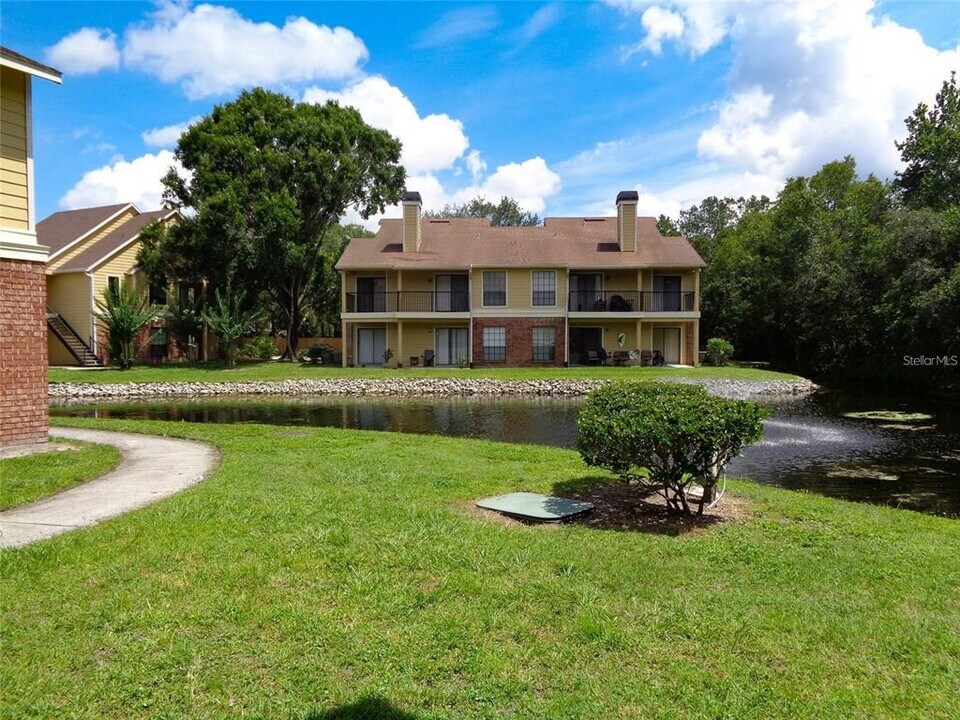 8709 Fancy Finch Dr in Tampa, FL - Building Photo