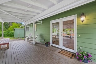 32133 108th Ave SE in Auburn, WA - Building Photo