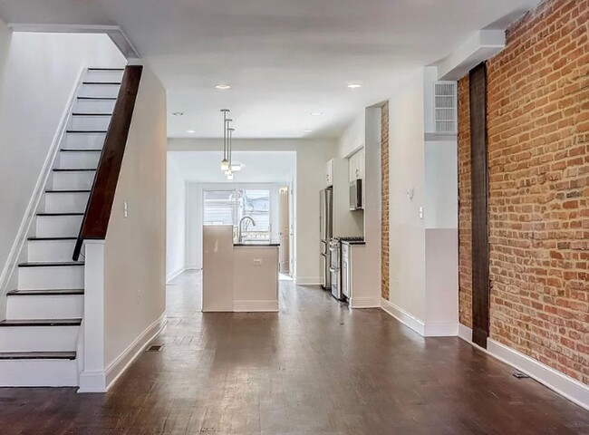 property at 12 N Linwood Ave