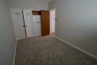 2 Cambridge Lane, Unit 15 in Clinton, NY - Building Photo - Building Photo