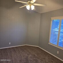 7145 Tierra Taos Dr in El Paso, TX - Building Photo - Building Photo