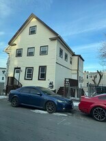 153 Union St, Unit 1st floor in Lawrence, MA - Building Photo