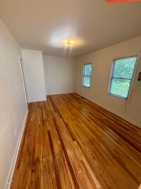 522 Collins Dr in Tallahassee, FL - Building Photo - Building Photo