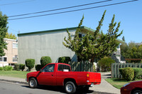 Leafwood Apartments in Novato, CA - Building Photo - Building Photo