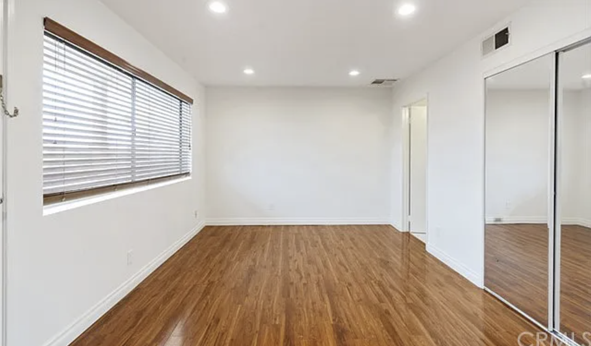 610 E Harvard Rd in Burbank, CA - Building Photo